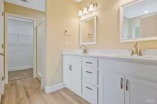 295 W Kingsfield Rd, Cantonment, FL 32533 - Photo 20