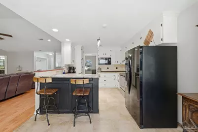 2569 Cypress Point Cir, Navarre, FL 32566 - Photo 14