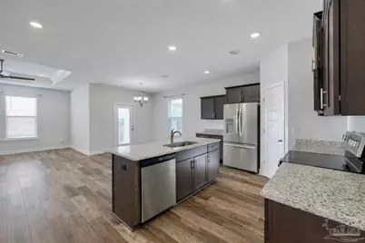 2704 Avalon St, Cantonment, FL 32533 - Photo 10