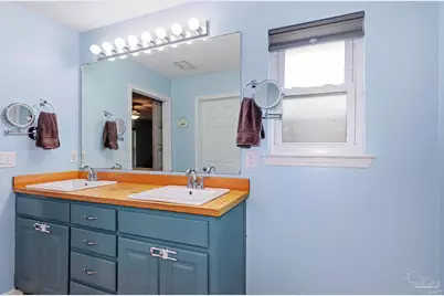 7878 Lola Cir, Navarre, FL 32566 - Photo 20