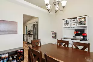 7878 Lola Cir, Navarre, FL 32566 - Photo 4