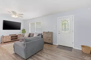 5091 Pennington Ln, Pace, FL 32571 - Photo 10