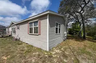 7540 Blackjack Cir, Navarre, FL 32566 - Photo 4