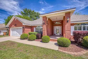 1648 Woodlawn Way, Gulf Breeze, FL 32563 - Photo 2