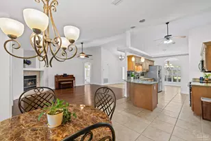 1648 Woodlawn Way, Gulf Breeze, FL 32563 - Photo 16