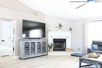 4245 Frasier Ln, Pace, FL 32571 - Photo 18