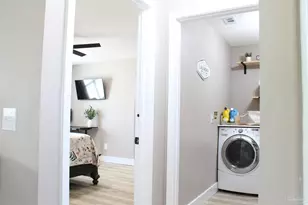 4245 Frasier Ln, Pace, FL 32571 - Photo 6