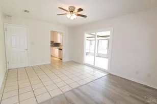 6945 Falcon Dr, Pensacola, FL 32526 - Photo 18