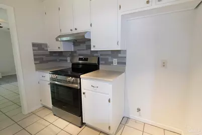 6945 Falcon Dr, Pensacola, FL 32526 - Photo 12