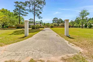 941 Summer Shade Ln, Cantonment, FL 32533 - Photo 8