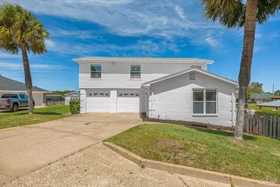1044 Aquamarine Dr, Gulf Breeze, FL 32563 - Photo 4
