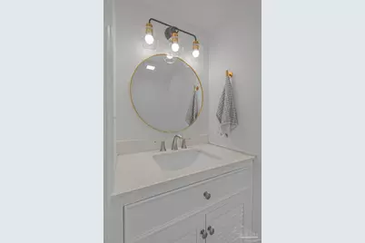 1044 Aquamarine Dr, Gulf Breeze, FL 32563 - Photo 20