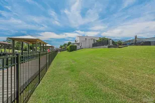 1044 Aquamarine Dr, Gulf Breeze, FL 32563 - Photo 62