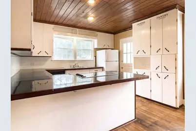 2615 W Jackson St, Pensacola, FL 32505 - Photo 12