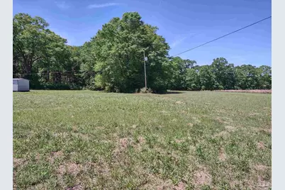 521 Cox Rd, McDavid, FL 32568 - Photo 22