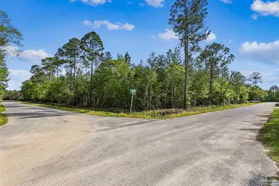 Tanbark Dr, Milton, FL 32583 - Photo 14