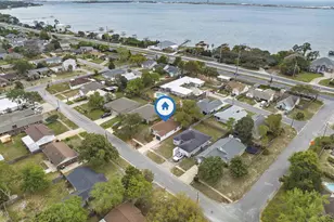 811 Boulevard De L'Orleans, Mary Esther, FL 32569 - Photo 38