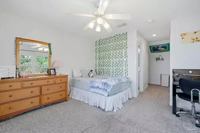2748 Sunrunner Ln, Gulf Breeze, FL 32563 - Photo 26