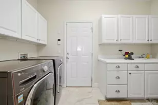 2748 Sunrunner Ln, Gulf Breeze, FL 32563 - Photo 24