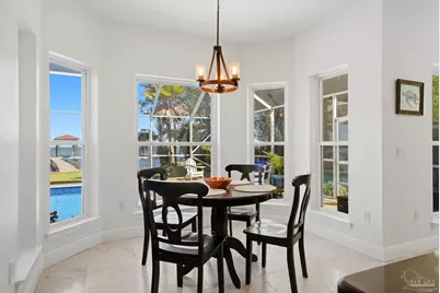 2748 Sunrunner Ln, Gulf Breeze, FL 32563 - Photo 12
