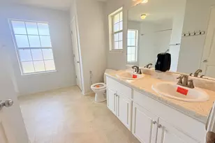 5008 Orlando Ct, Pensacola, FL 32526 - Photo 6