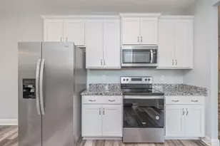 6160 Hayes Dr, Crestview, FL 32539 - Photo 12