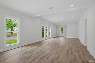 3110 E Mallory St, Pensacola, FL 32503 - Photo 12