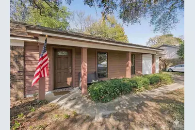 7367 Baywoods Ln, Pensacola, FL 32504 - Photo 2