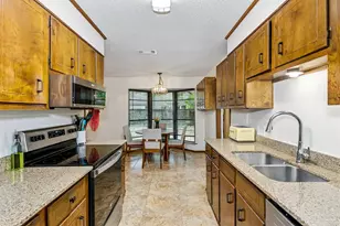 7367 Baywoods Ln, Pensacola, FL 32504 - Photo 4