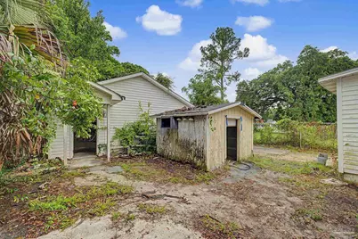 2410 N Tarragona St, Pensacola, FL 32503 - Photo 18