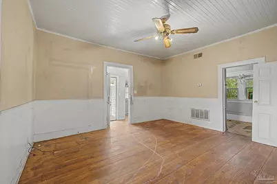 2410 N Tarragona St, Pensacola, FL 32503 - Photo 4