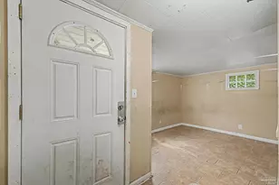 2410 N Tarragona St, Pensacola, FL 32503 - Photo 2