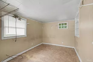 2410 N Tarragona St, Pensacola, FL 32503 - Photo 10
