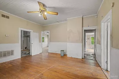 2410 N Tarragona St, Pensacola, FL 32503 - Photo 12