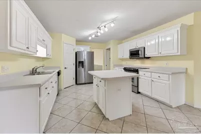 9145 Sebring Dr, Pensacola, FL 32506 - Photo 6