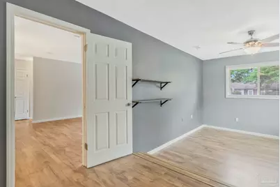2325 Merle Cir, Pensacola, FL 32526 - Photo 16
