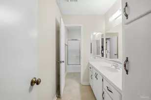 6055 Hilburn Rd, Pensacola, FL 32504 - Photo 24