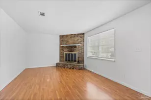 2911 Baronne St, Pensacola, FL 32526 - Photo 8