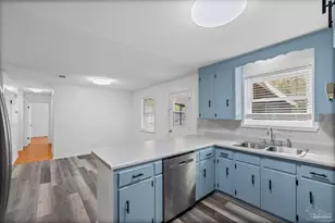 2911 Baronne St, Pensacola, FL 32526 - Photo 20