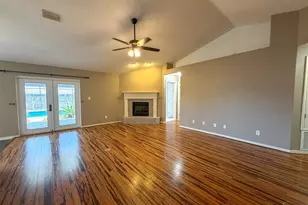 3977 High Bridge Dr, Pace, FL 32571 - Photo 4