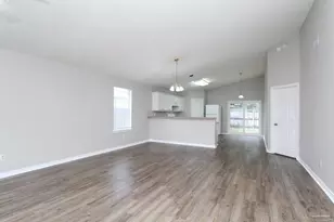 2081 Sequoia Cir, Pensacola, FL 32526 - Photo 4