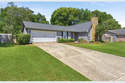 934 Springmier Pl, Pensacola, FL 32514 - Photo 2