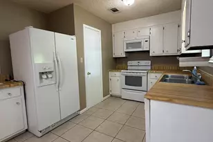 4204 W Avenida De Golf, Pace, FL 32571 - Photo 12