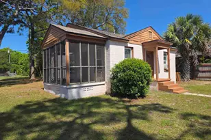 203 SE Syrcle Dr, Pensacola, FL 32507 - Photo 22