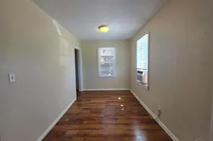 203 SE Syrcle Dr, Pensacola, FL 32507 - Photo 6