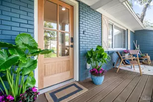 444 York St, Gulf Breeze, FL 32561 - Photo 2