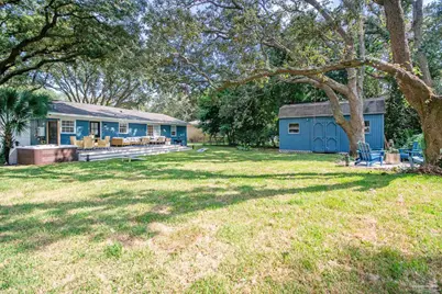444 York St, Gulf Breeze, FL 32561 - Photo 56