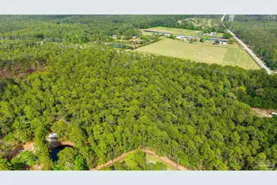 Pandora Dr, Milton, FL 32583 - Photo 16