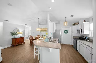 5912 N Bay Point Dr, Pensacola, FL 32507 - Photo 14