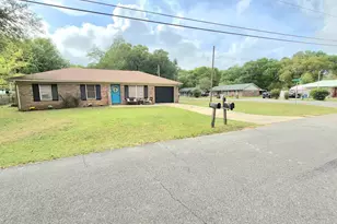 5441 Gwen Ln, Pace, FL 32571 - Photo 1